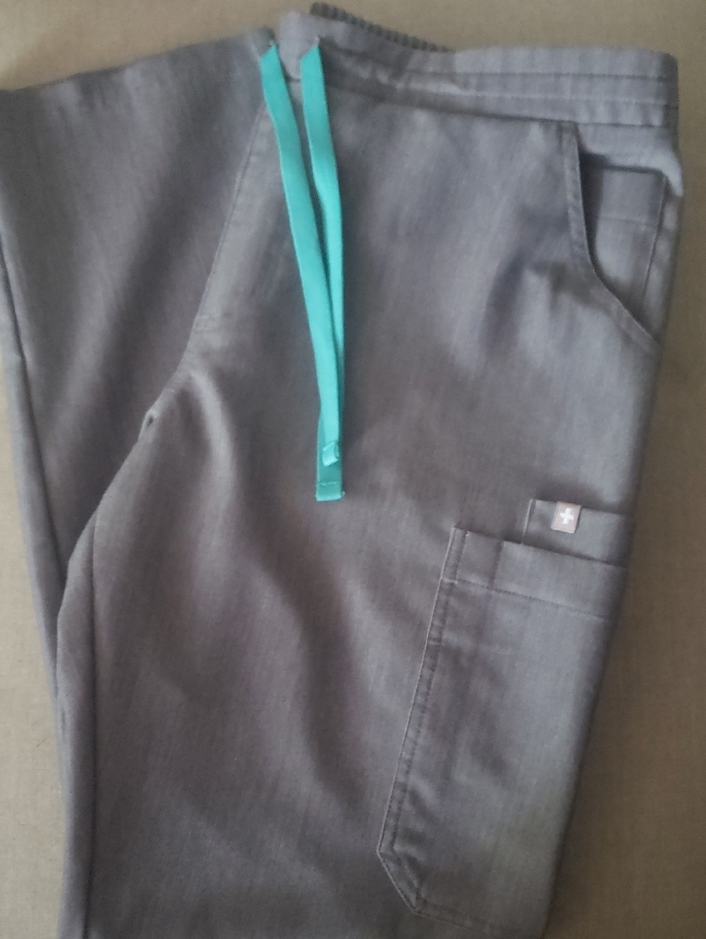 Figs Yola slim Fit Medium In Graphite Gray